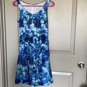 Blue floral print dress